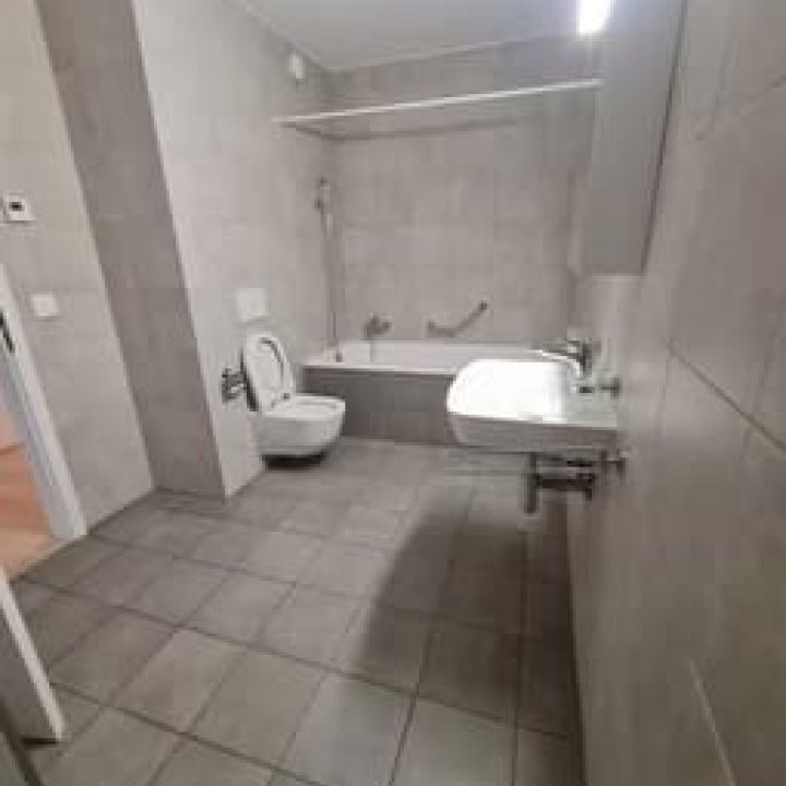 For rent – Beautiful 2.5 room apartment with garden and lake view in Mont-sur-Lausanne - Photo 1