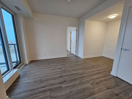 For Lease - 3071 Trafalgar Road Unit# 804, Oakville, Ontario - Photo 2