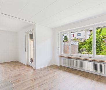 Charmantes 4½-Zimmer-Einfamilienhaus mit Garten in Killwangen - Photo 2