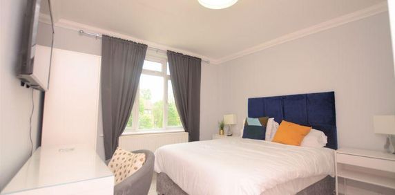 House share to rent - Photo 2