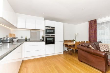 2 bedroom apartment to rent - Photo 5