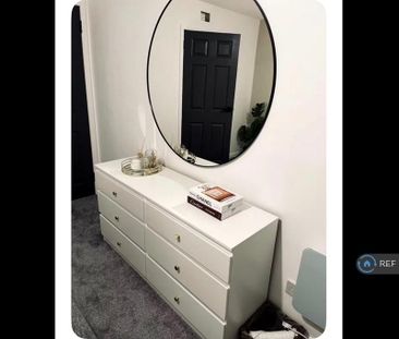 2 bedroom maisonette to rent - Photo 3