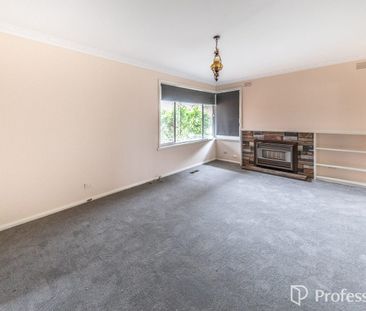 41 Plover St, Melton, Vic 3337 - Photo 2