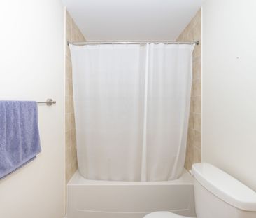 For Lease - 54 SELHURST Avenue, Barrhaven, Ontario - Photo 4