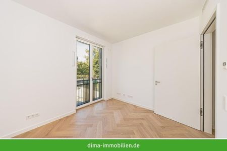 Traumwohnung am Park mit hochwertigen Materialien, Einbauküche, Kamin, großer Terrasse u.v.m. - Photo 4