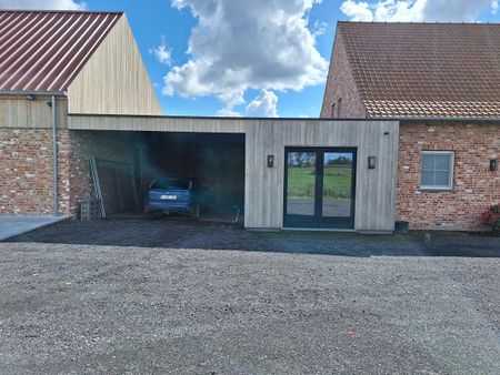 Alleenstaande landelijke woning - Photo 2