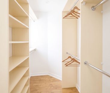For Lease - 76 Larratt Lane, Richmond Hill, Ontario - Photo 1