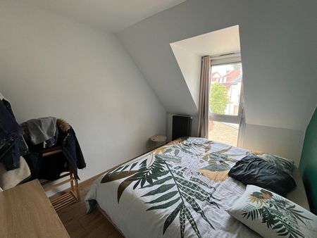 Location Appartement 4 pièces 73m² - Photo 4