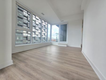 For Lease - 1 Quarrington Lane Unit# 819, Toronto, Ontario - Photo 4