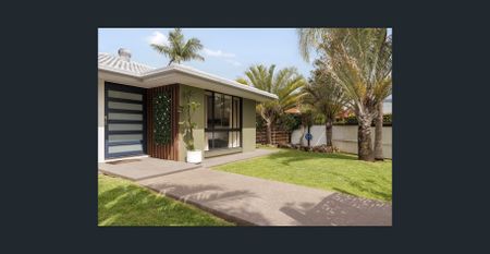 Sunshine Coast lifestyle and entertaining to perfection! - Photo 3