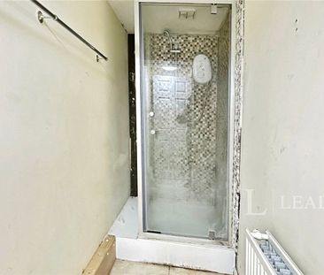 5 bedroom house to rent Brendon Avenue, Luton, Bedfordshire, LU2 - Photo 3