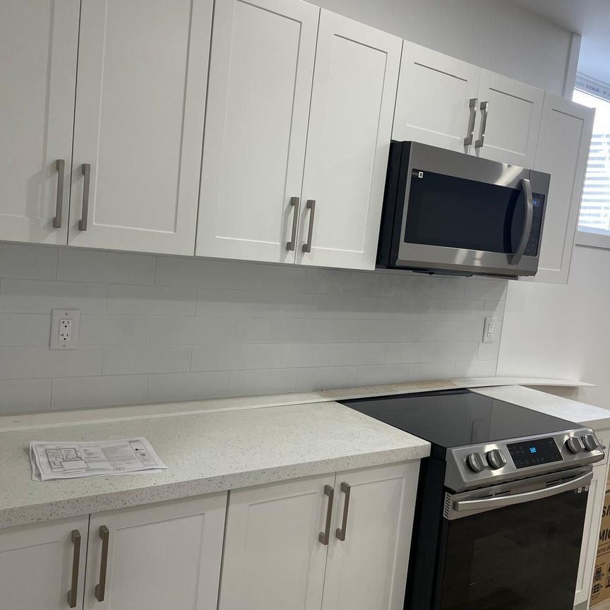 For Lease - 1462 Twilite Boulevard Unit# Lower, London North, Ontario - Photo 1