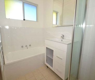 Great Family Home - Photo 4