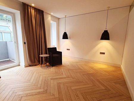 AM GRABEN-Nähe, exklusives 227 m2 Dachgeschoß mit Terrasse und 2 Balkone, 4 Zimmer, Komplettküche, 2 Bäder, Parketten, Spiegelgasse - Photo 3