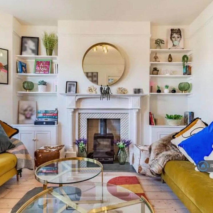5 bedroom terraced house to rent - Photo 1