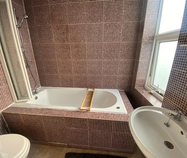 Studio Flat, Wallan St, NG7 - Photo 2