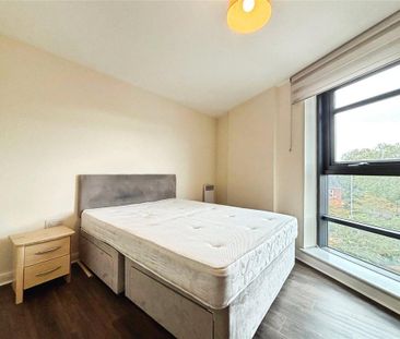 2 bedroom flat to rent - Photo 6
