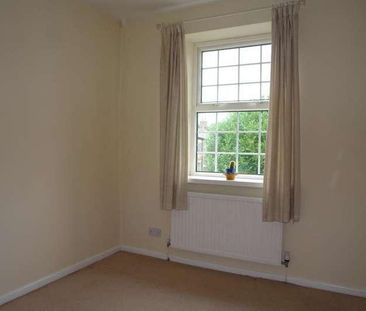 St. Annes Street, Hyde, SK14 - Photo 2