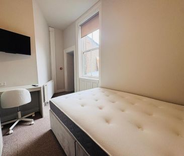 1 bedroom house of multiple occupation to rent - Photo 5