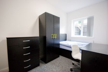 10 Dawlish Road - Photo 3