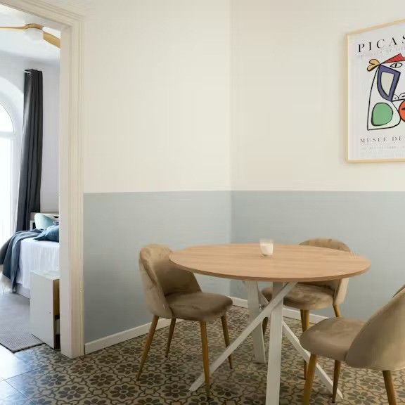 Carrer de Calàbria, Barcelona, Catalonia 08015 - Photo 1