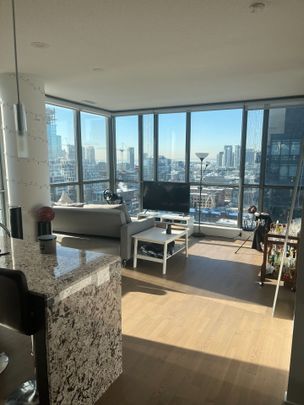 For Lease - 8 Charlotte Street Unit# 1907, Toronto, Ontario - Photo 1