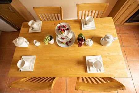 Lawe Road, South Shields - Photo 5