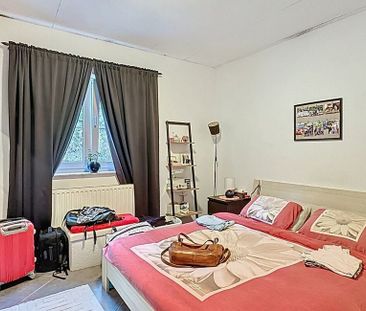Appartement te huur in Saint-Nicolas voor € 750 met 3 slaapkamers - Photo 4