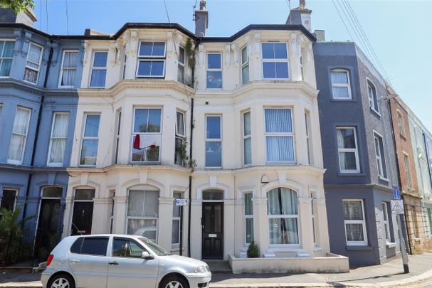 1 St. Andrews Square Hastings, East Sussex TN34 1SN - Photo 1