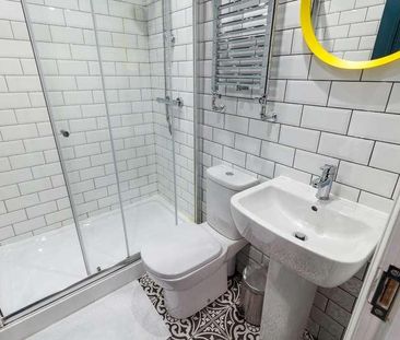 Cheapside, L2 - Photo 3