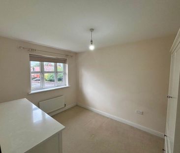 4 bedroom detached house to rent - Photo 6