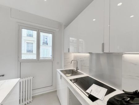 Rental Apartment Paris 6th Notre-Dame-des-Champs - Photo 2