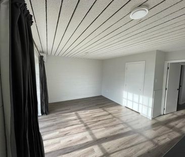 Unit 4, 553 Hillside Road, Caversham, Dunedin - Photo 1