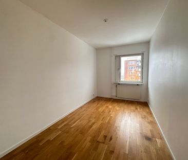 Ludvikagatan 41- 3rok (lgh 1402) - Photo 3