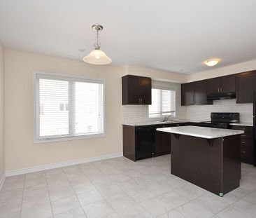 For Lease - 75 Metro Crescent, Brampton, Ontario - Photo 2