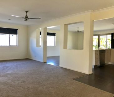 Ideal Family Home - Photo 5