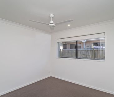 Spacious 4-Bedroom Family Home in Prime Holmview Location - Photo 2