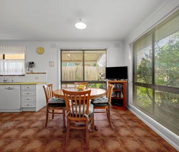 Charming Home In A Family Friendly Location - Photo 2