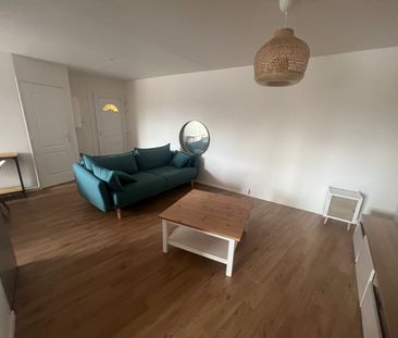 Appartement T2 quai de Saône La Mulatiere 47 m2 meublé - Photo 1