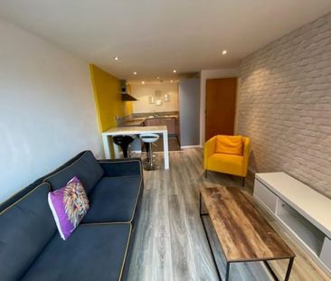 2 bedroom House To Let - Photo 1