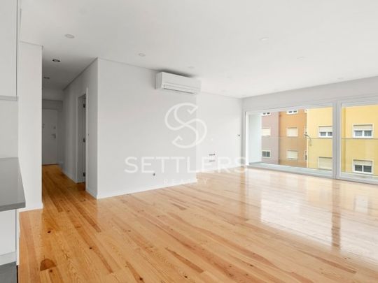 4 room luxury Flat for rent in Cascais e Estoril, Portugal - Photo 1