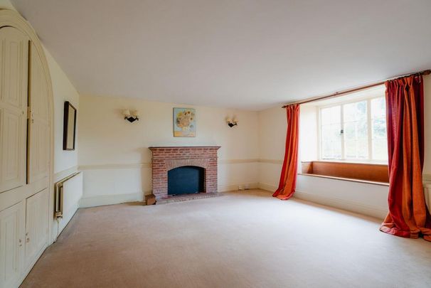 4 bedroom property to rent - Photo 1