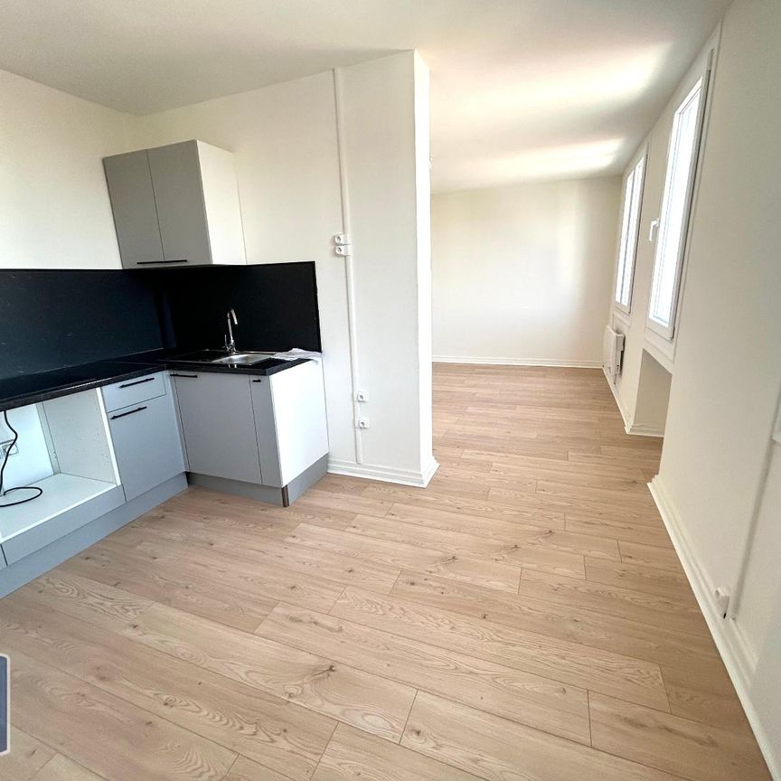 Location Appartement 2 pièces 39m² ST ETIENNE 42000 - Photo 1