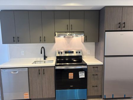 For Lease - 4878 POWERS COMMON N/A Unit# 201, Burlington, Ontario - Photo 4