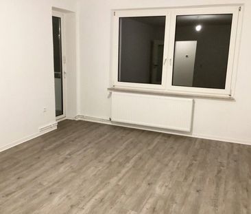 3-Zimmer-Wohnung mit Tageslichtbad und Balkon - Foto 1