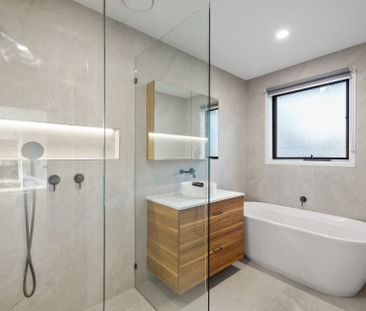 Treat yourself to a brilliant renovation! - Photo 6