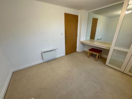 2 bedroom apartment to rent - Photo 4