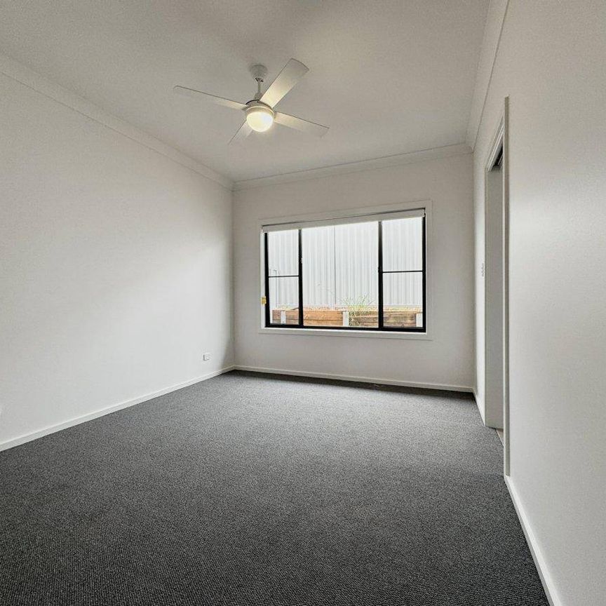 Coming soon! Stylishly designed duplex with elevated views. - Photo 1