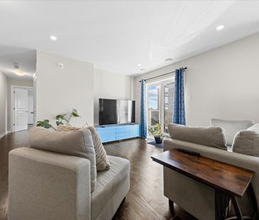 For Lease - 360 Tribeca Private Unit# 4, Barrhaven, Ontario - Photo 2