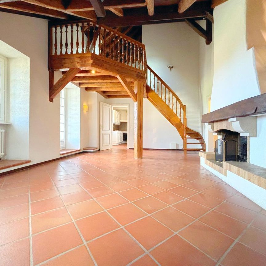 Superb apartment 5p / 3 bedrooms + mezzanine / Balcony - Photo 1